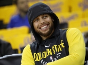 九游体育app-关于NBA总决赛转会期走向成谜；葡萄牙体育豪取连胜；媒体盛赞；团队化学反应显著的信息